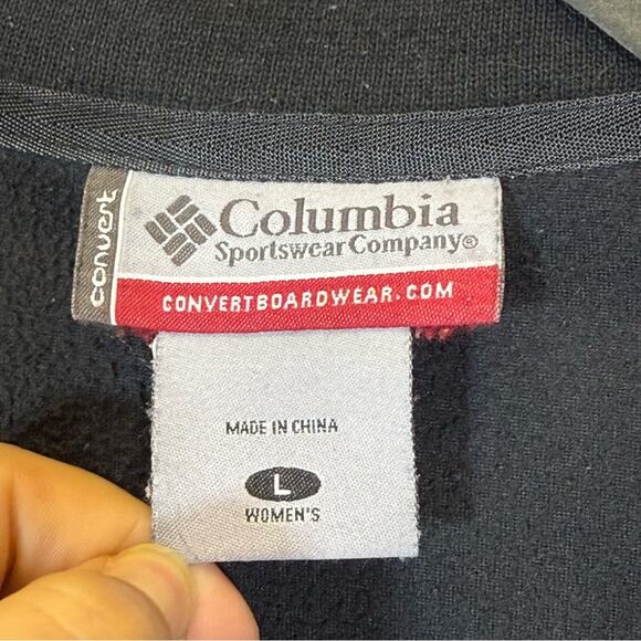 Columbia, Women's Black Convert Board Wear Jacket. Size Large. Excellent cond! - Picture 2 of 5